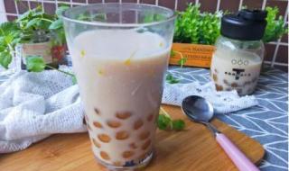 秋天的第一杯奶茶什么意思